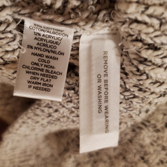 Lou & Grey Women's Crew Neck Sweater - Picture 7 of 7